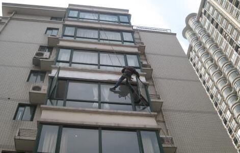 外墻防水刻不容緩,具體施工補漏方案如下